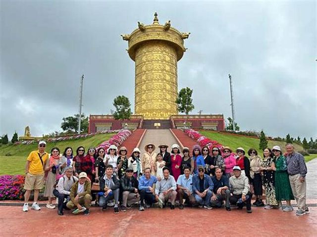 Da Lat Samten Hill, Waterfalls & Coffee Tour